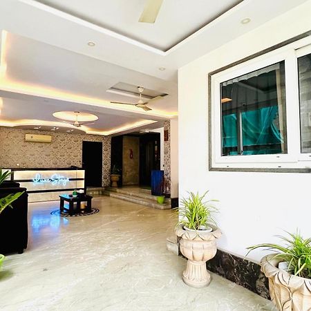 Bluo Lake View Newtown - Boutique Hotel Колката Екстериор снимка