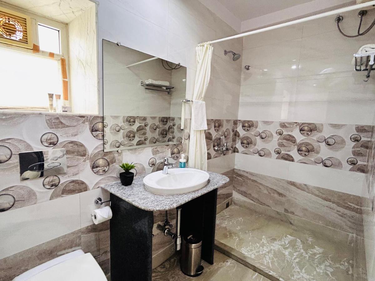 Bluo Lake View Newtown - Boutique Hotel Колката Стая снимка