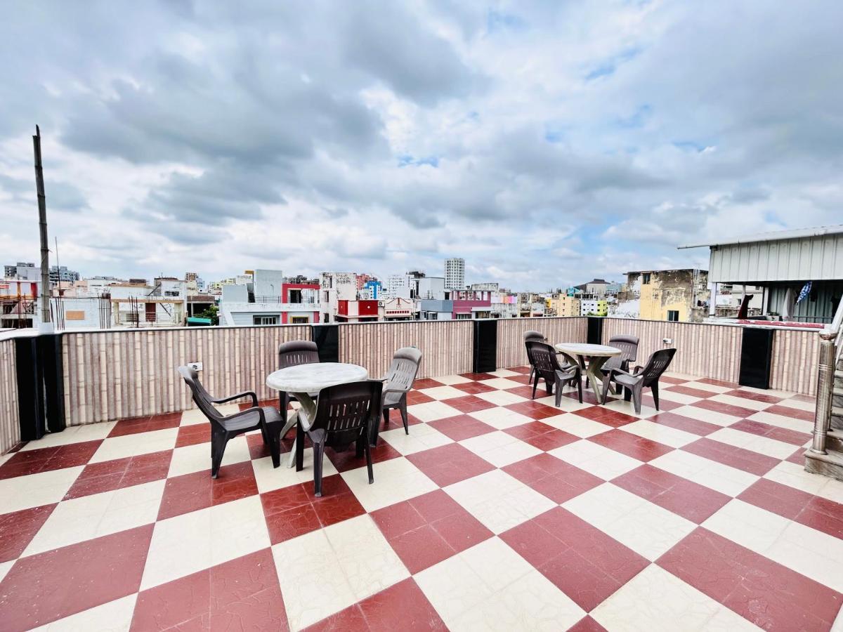 Bluo Lake View Newtown - Boutique Hotel Колката Екстериор снимка