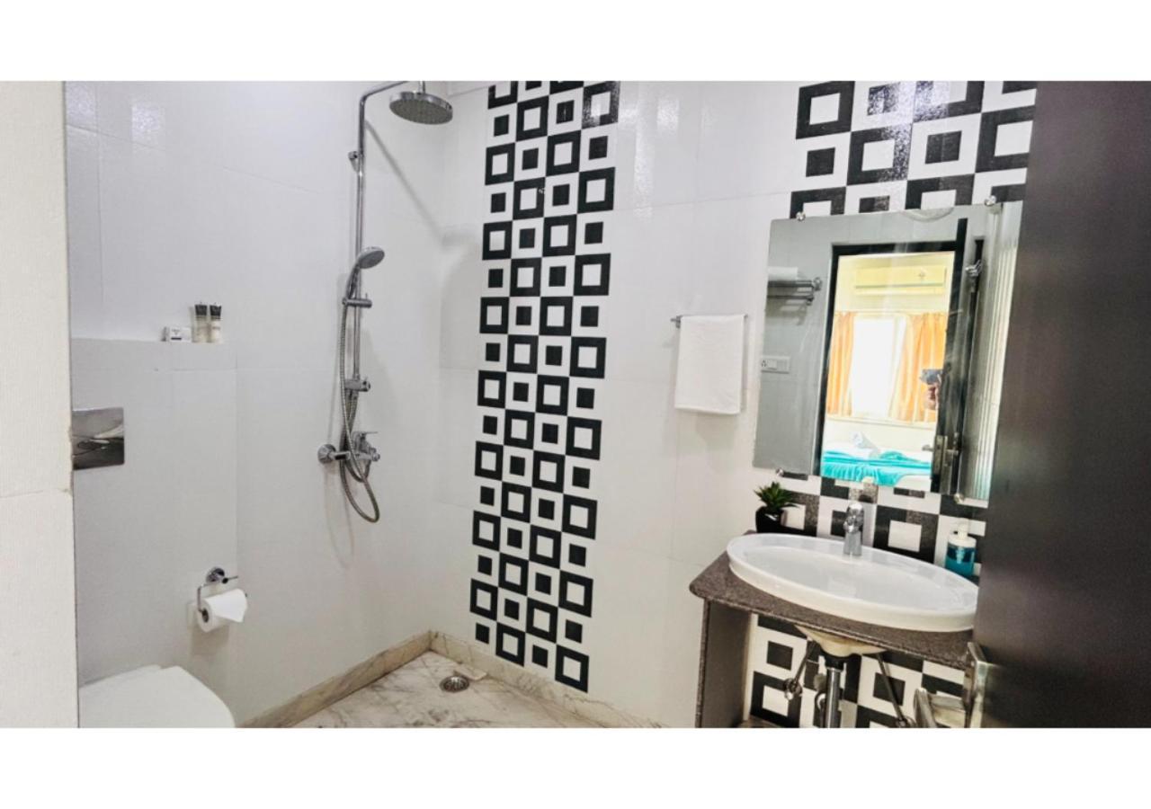 Bluo Lake View Newtown - Boutique Hotel Колката Екстериор снимка