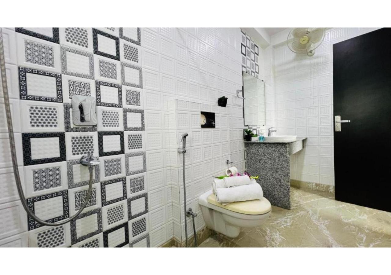 Bluo Lake View Newtown - Boutique Hotel Колката Екстериор снимка
